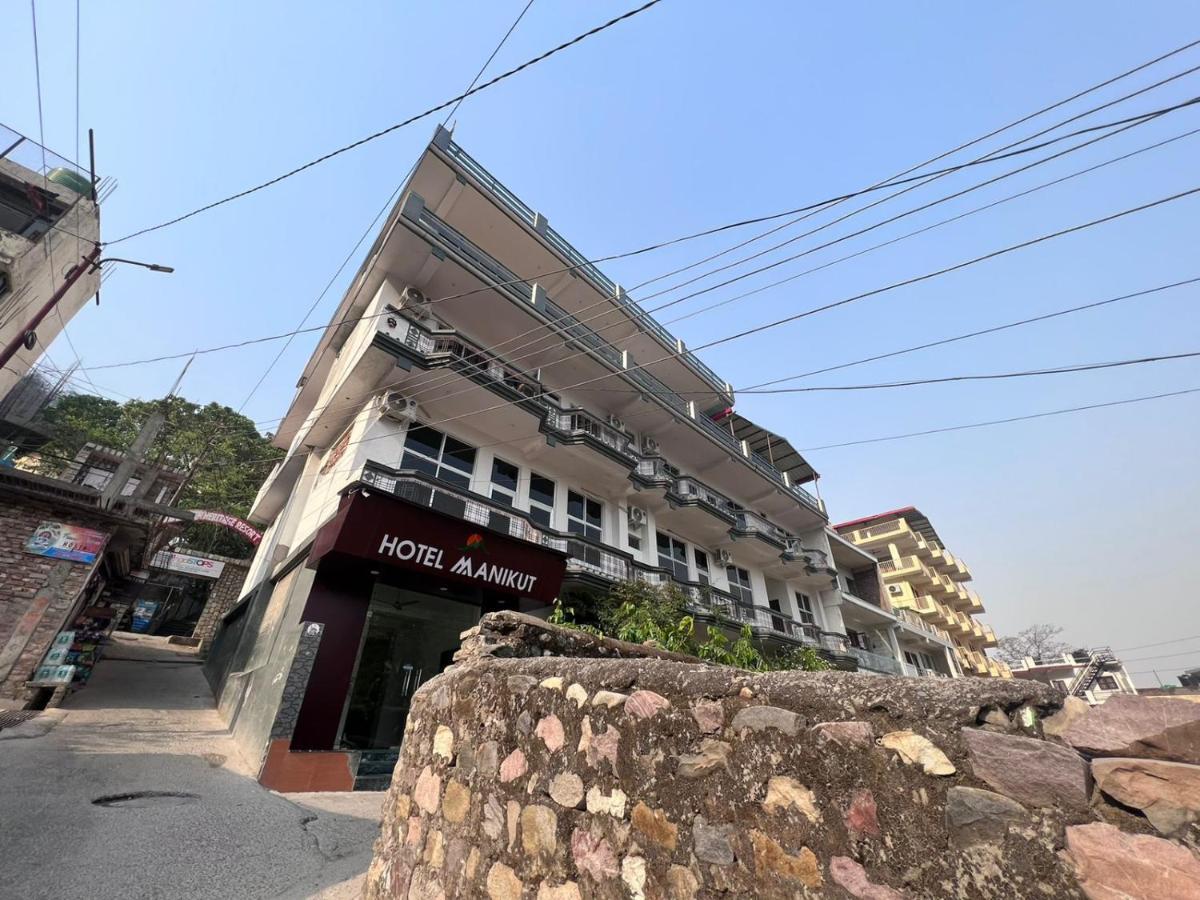 Hotel Manikut Рішикеш Екстер'єр фото